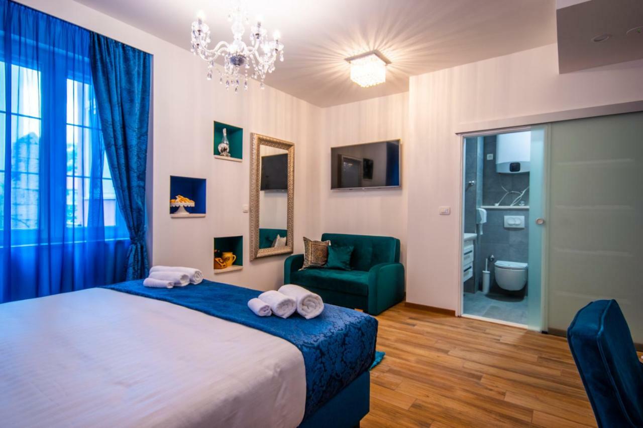 Center Luxury Rooms 3 Сплит Экстерьер фото