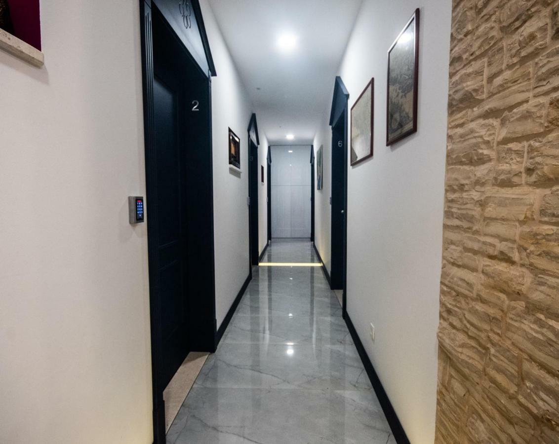 Center Luxury Rooms 3 Сплит Экстерьер фото